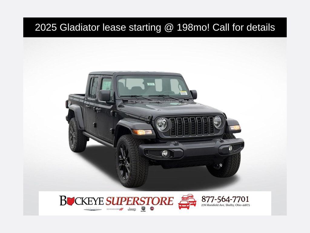 2025 Jeep Gladiator Nighthawk's photo