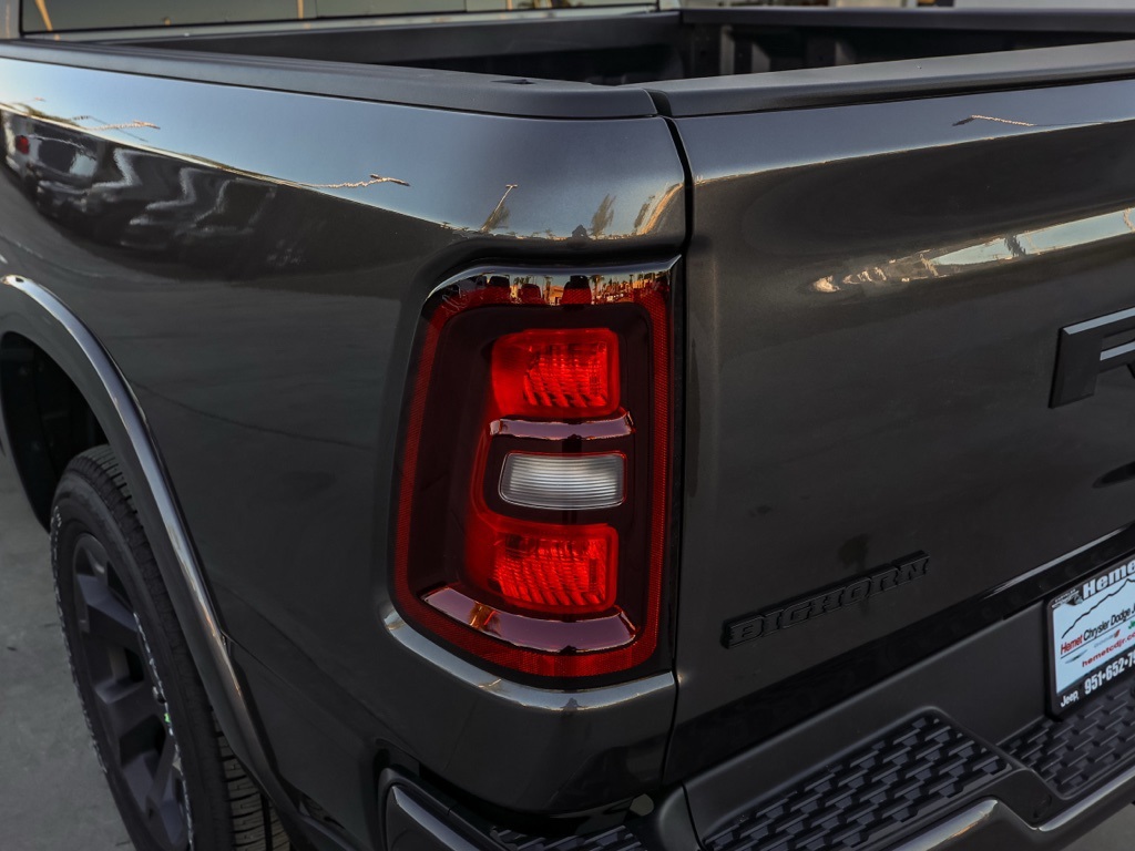 New 2026 Granite Crystal Metallic Clear-Coat Exterior Paint RAM Big Horn/Lone Star image 6