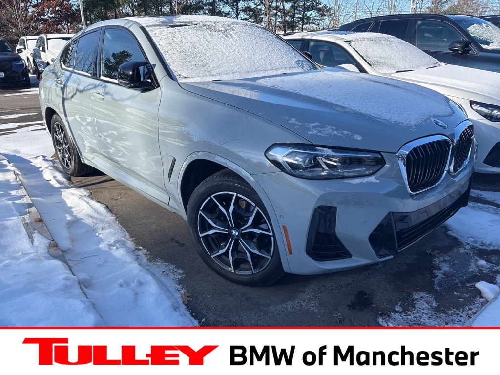2025 BMW X4 M40i's photo