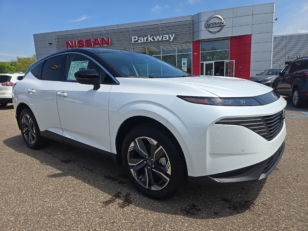 2025 Nissan Murano SL's photo