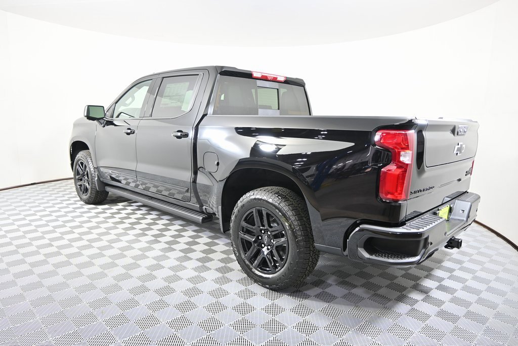 2026 Chevrolet Silverado 1500 High Country photo 4