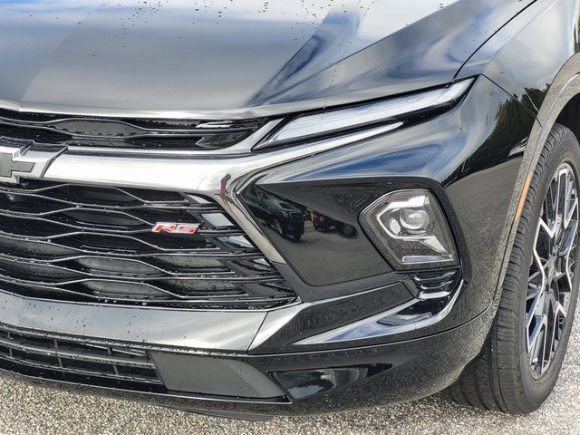 2025 Chevrolet Blazer RS photo 7