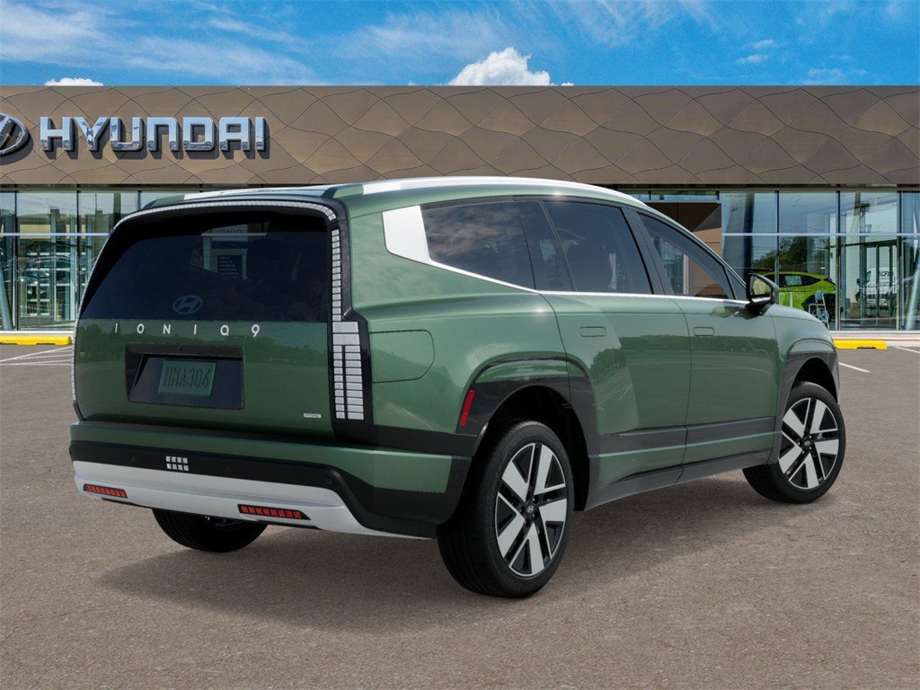 2026 Hyundai Ioniq SEL photo 2