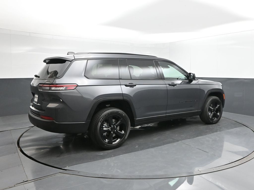 2025 Jeep Grand Cherokee Altitude X photo 14