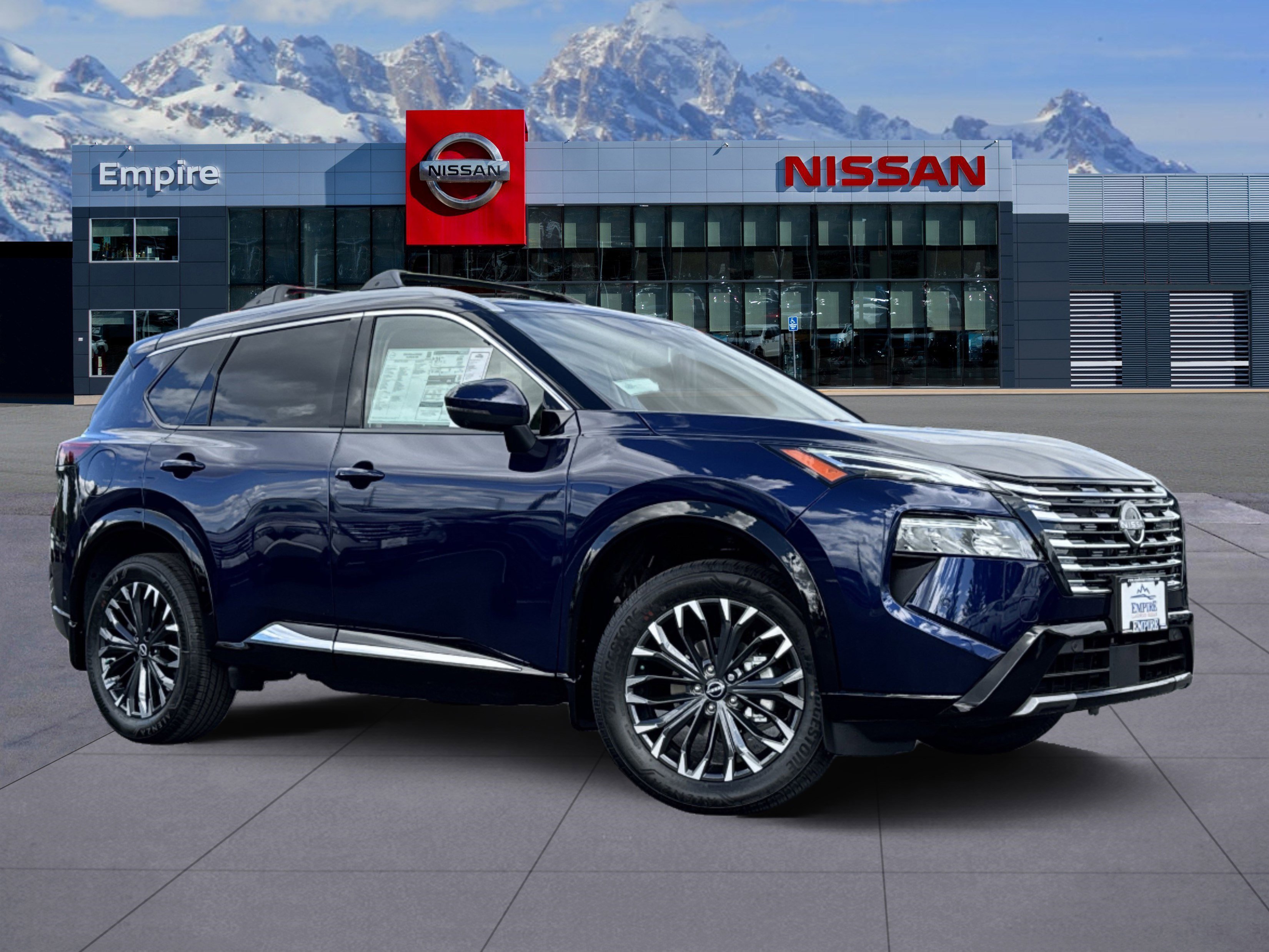 2026 Nissan Rogue Platinum's photo