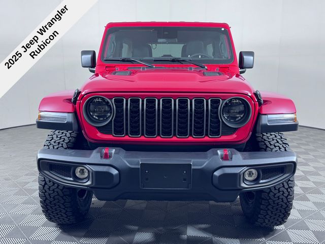 2025 Jeep Wrangler Rubicon photo 3
