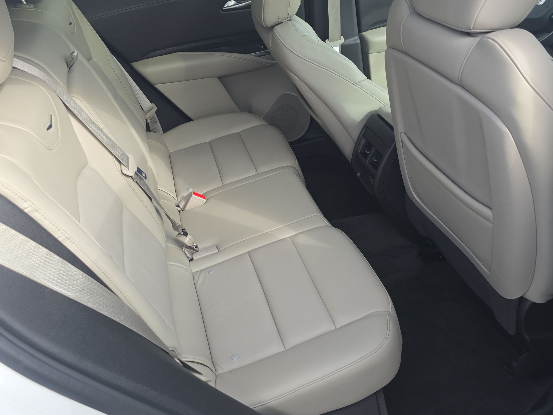 2022 Cadillac XT4 Premium Luxury photo 59