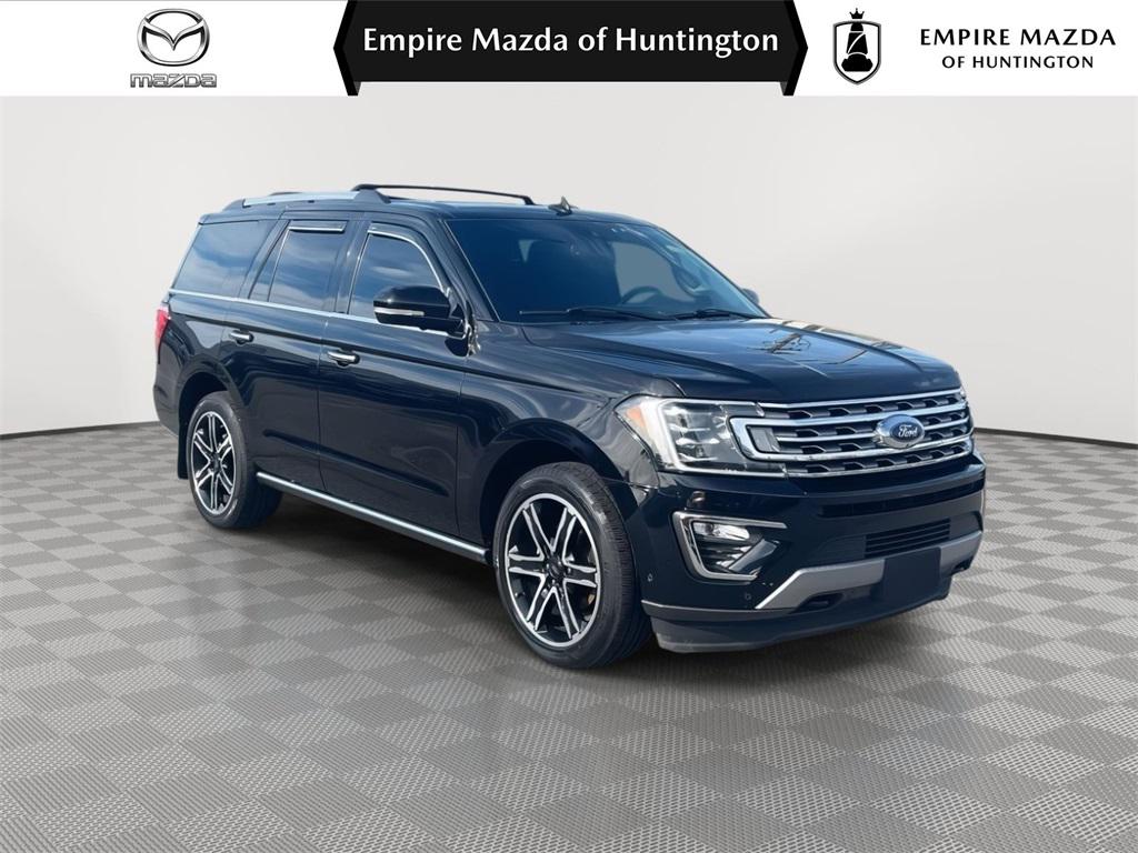 2021 Ford Expedition Limited's photo
