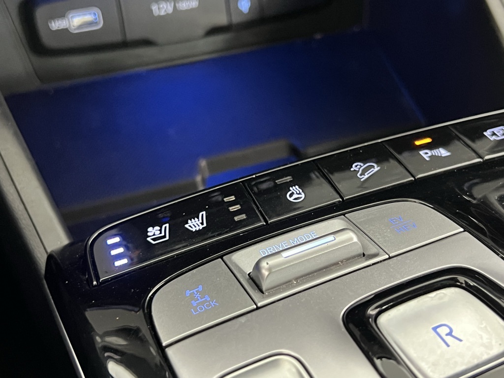 2024 Hyundai Tucson Plug-in Hybrid Limited photo 17