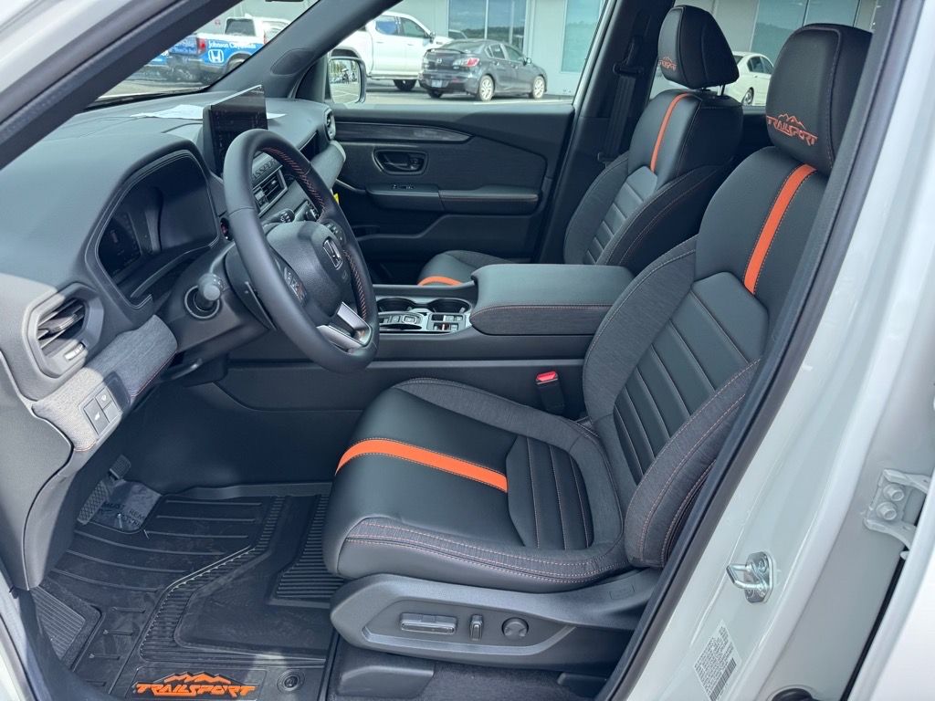 2026 Honda Passport TrailSport photo 4
