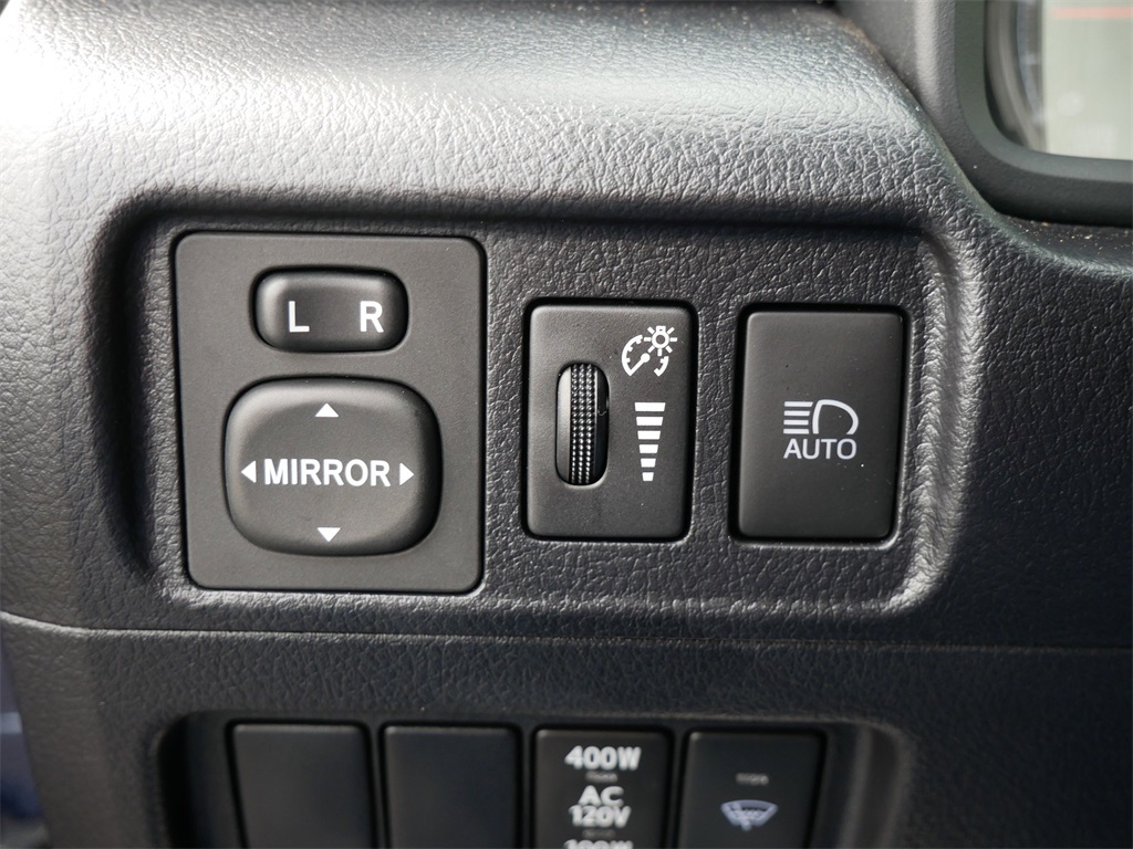 2023 Toyota 4Runner TRD Off-Road Premium photo 19