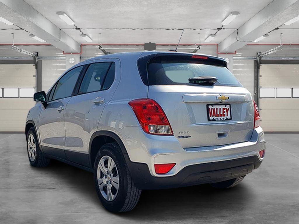 2017 Chevrolet Trax LS photo 5