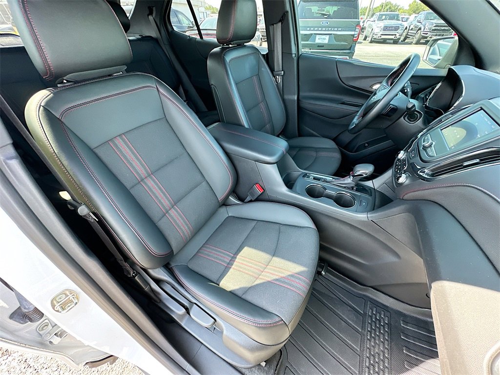 2023 Chevrolet Equinox RS photo 24