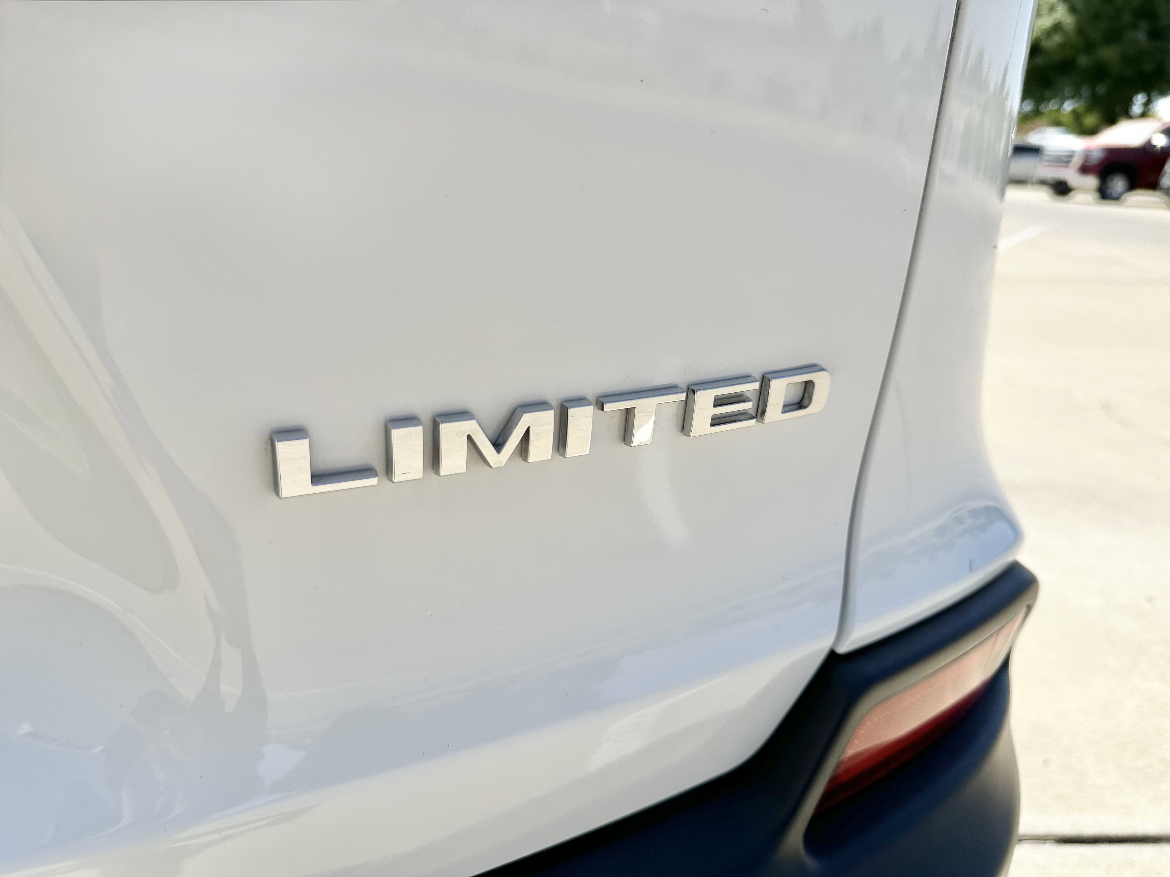 2019 Jeep Cherokee Limited photo 4
