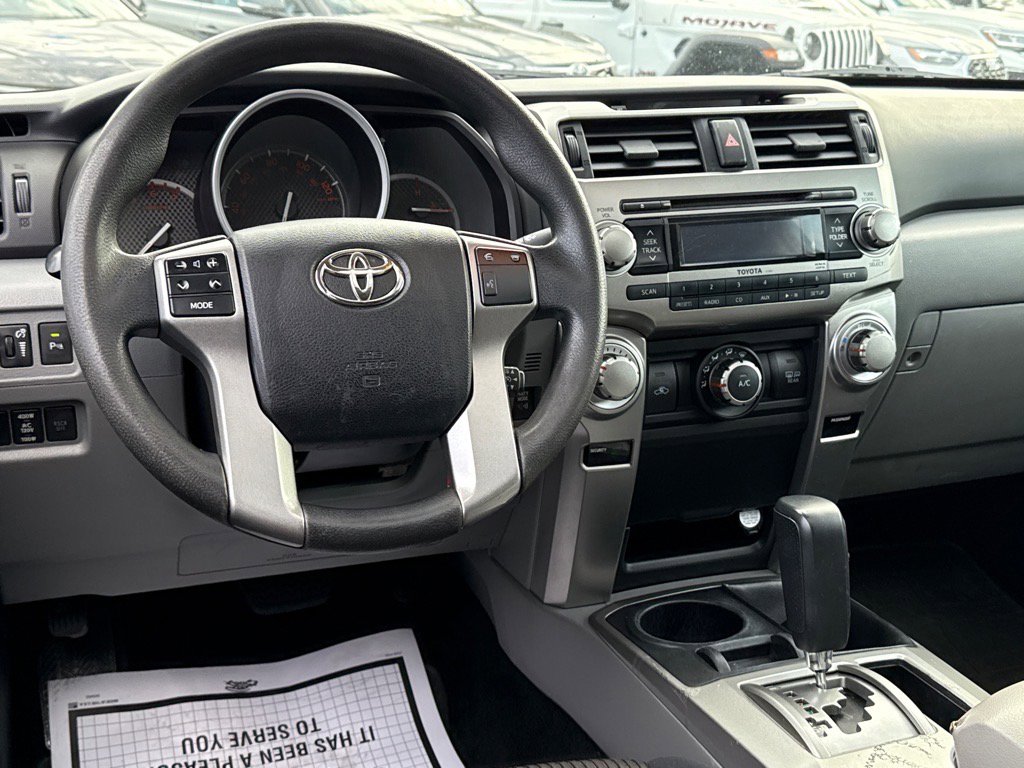 2011 Toyota 4Runner Trail 4WD photo 2