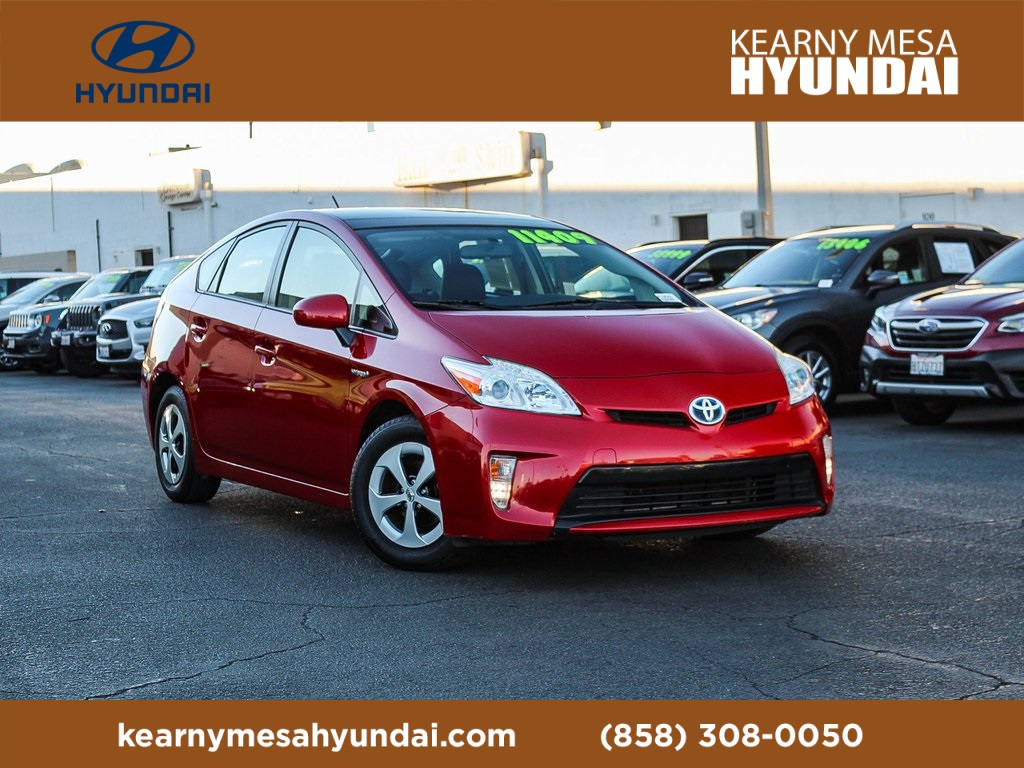 2015 Toyota Prius Three