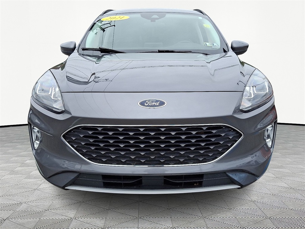 2021 Ford Escape SEL photo 2