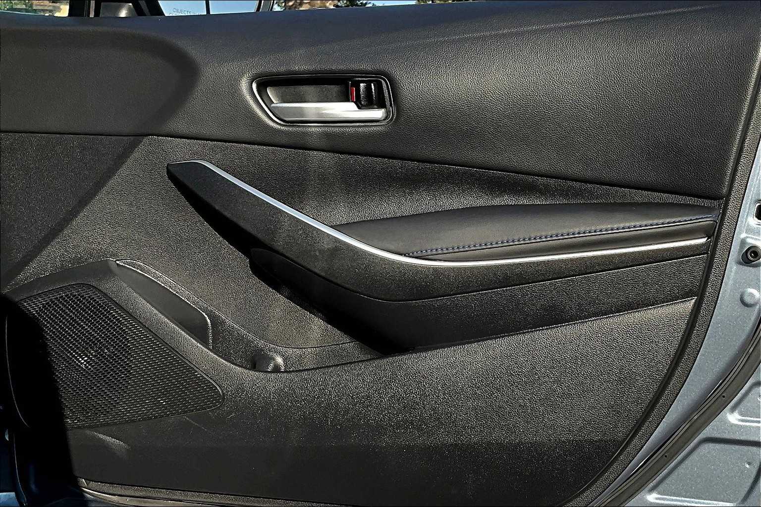 2022 Toyota Corolla SE photo 21