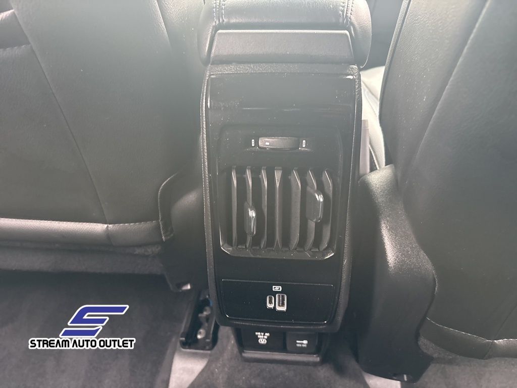 2022 Jeep Compass Latitude photo 14