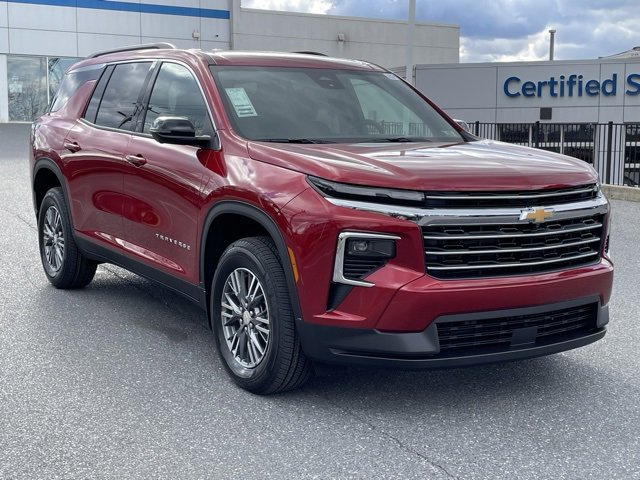2026 Chevrolet Traverse LT's photo