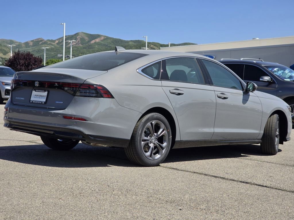 2025 Honda Accord Hybrid EX-L photo 8
