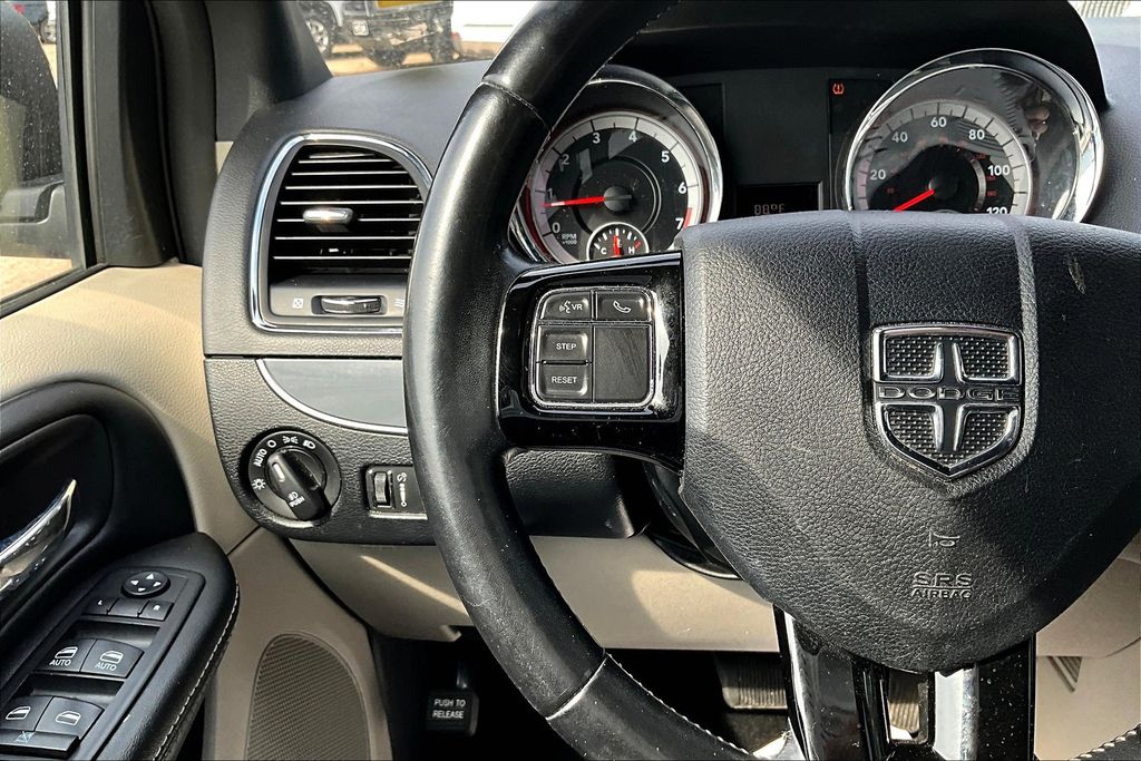 2019 Dodge Grand Caravan SXT photo 10