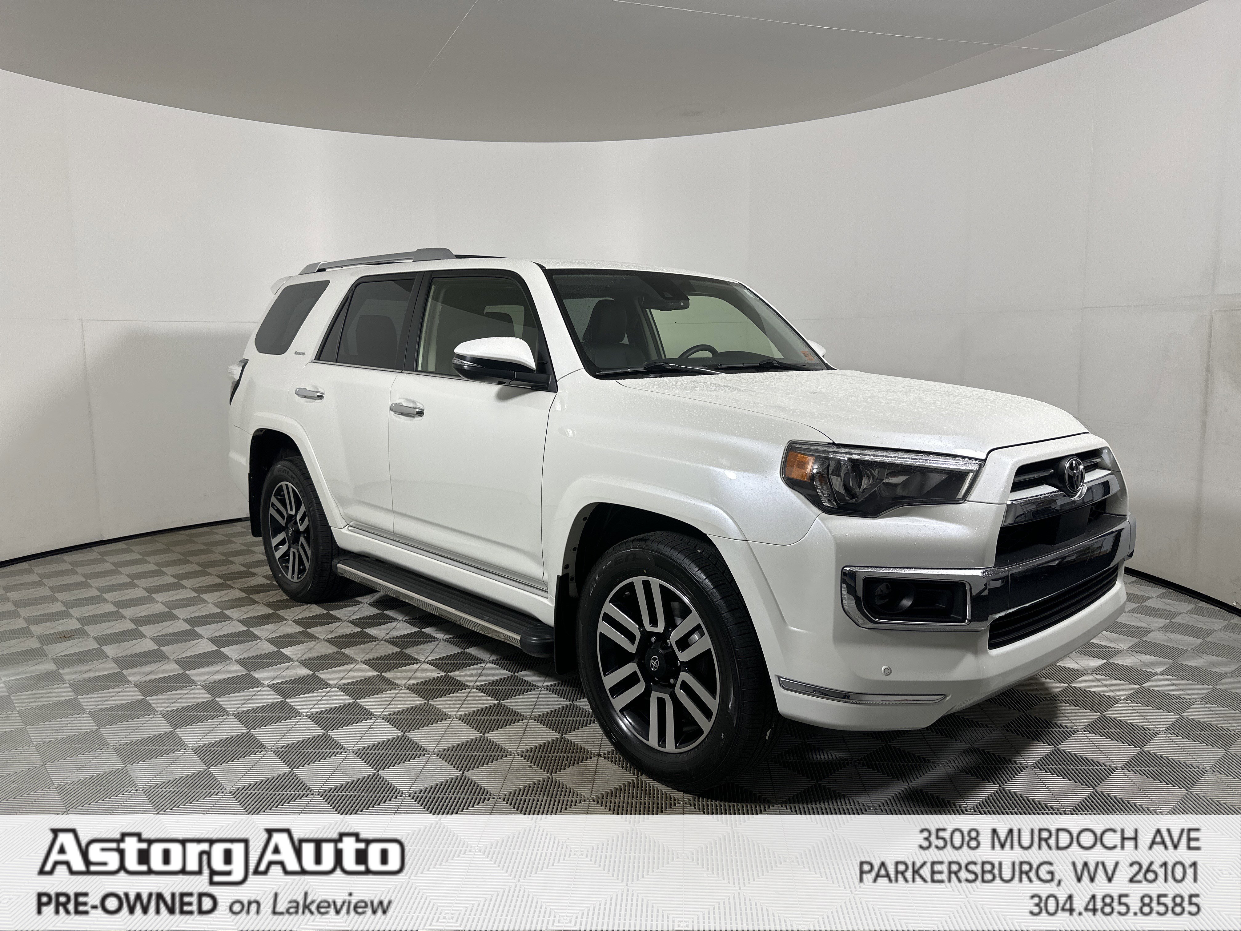 2021 Toyota 4Runner Limited's photo