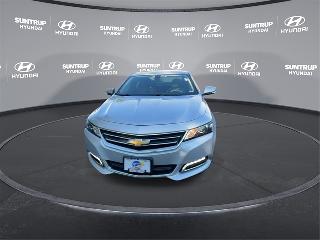 2019 Chevrolet Impala 1LT photo 5