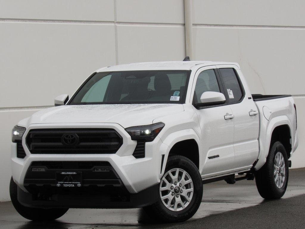 2025 Toyota Tacoma SR5's photo