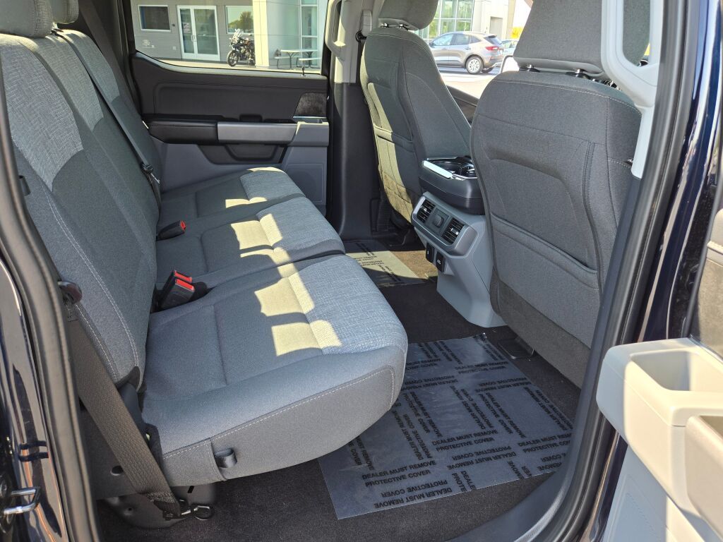 2022 Ford F-150 XLT photo 8