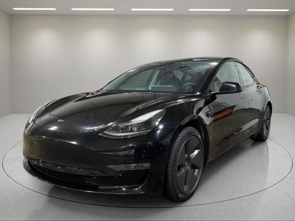 Used 2022 Tesla Model 3 Long Range with VIN 5YJ3E1EB0NF330695 for sale in Waukesha, WI