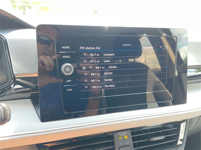 2025 Volkswagen Taos S photo 26