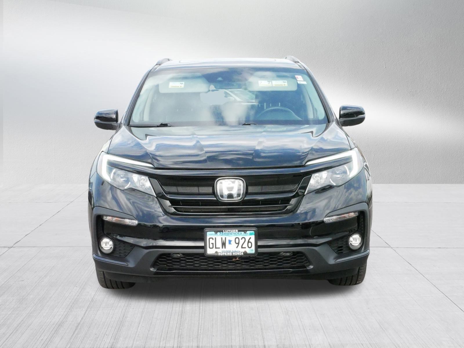 2022 Honda Pilot SE photo 2