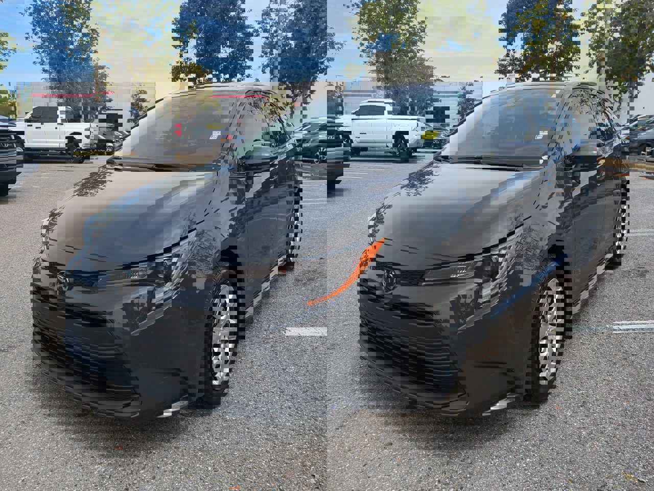 2025 Toyota Corolla LE photo 2