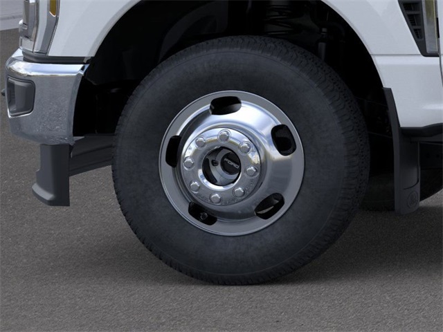 2026 Ford F-350 XLT photo 19