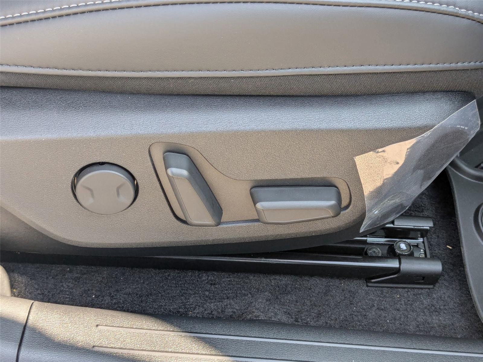 2025 Kia EV6 Wind photo 35