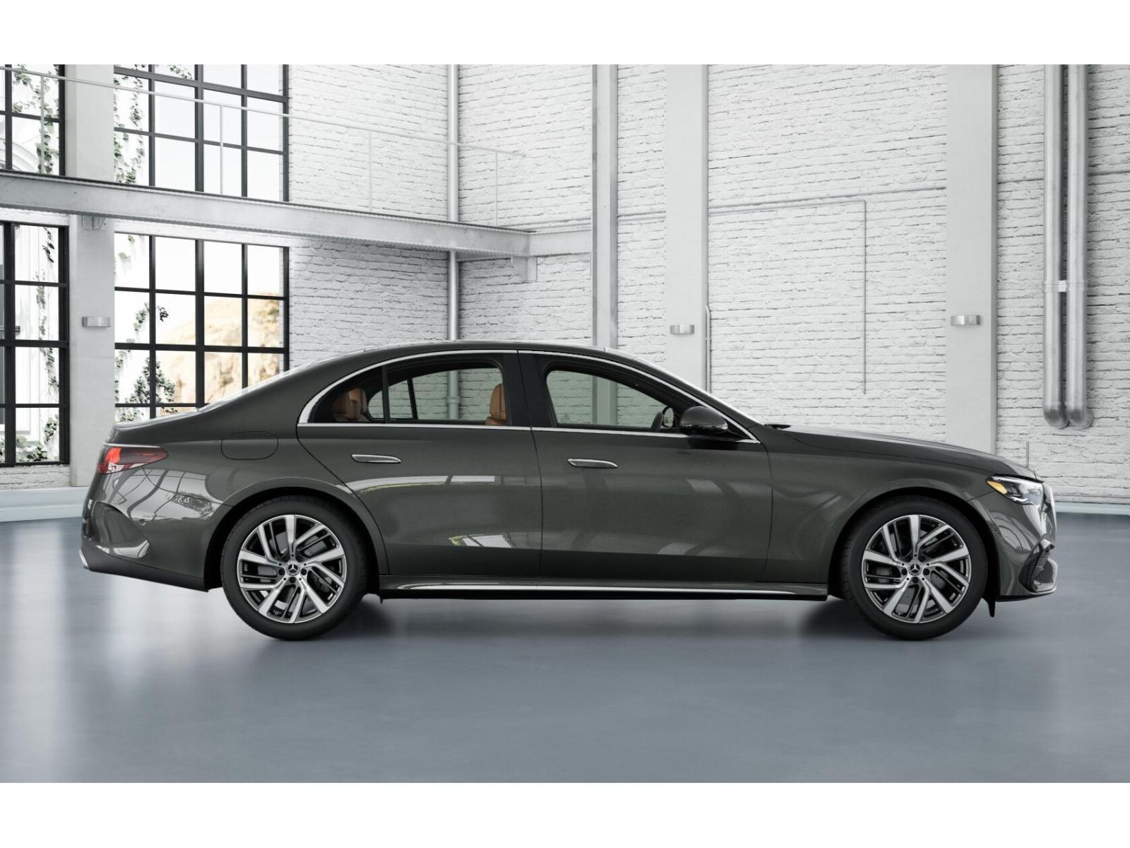 2026 Mercedes Benz E 450 4MATIC photo 2