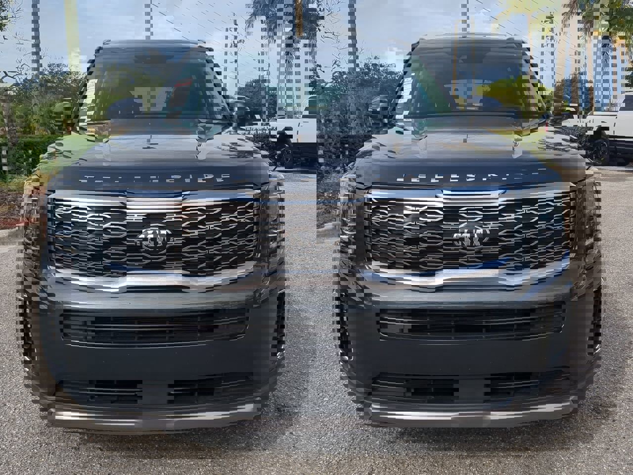 2020 Kia Telluride SX X-Line photo 3