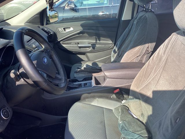 2017 Ford Escape SE photo 24