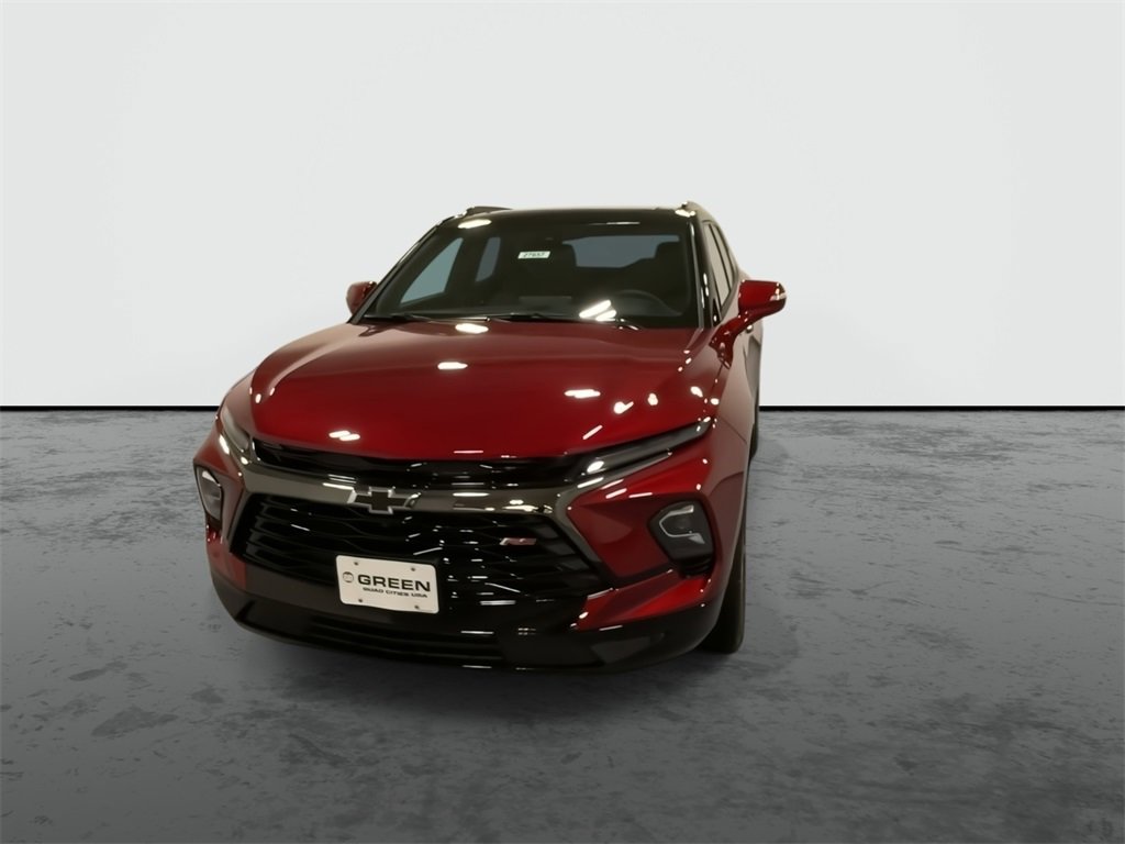 2026 Chevrolet Blazer RS photo 3