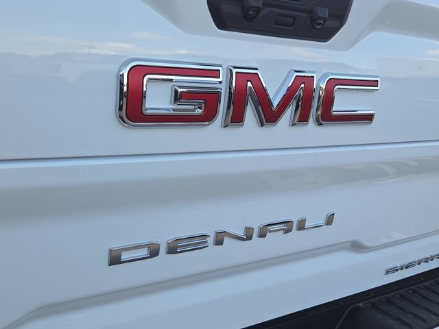 2026 Gmc Sierra 2500 HD Denali photo 4