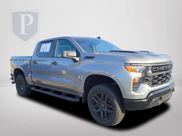2025 Chevrolet Silverado 1500 Custom Trail Boss photo 2