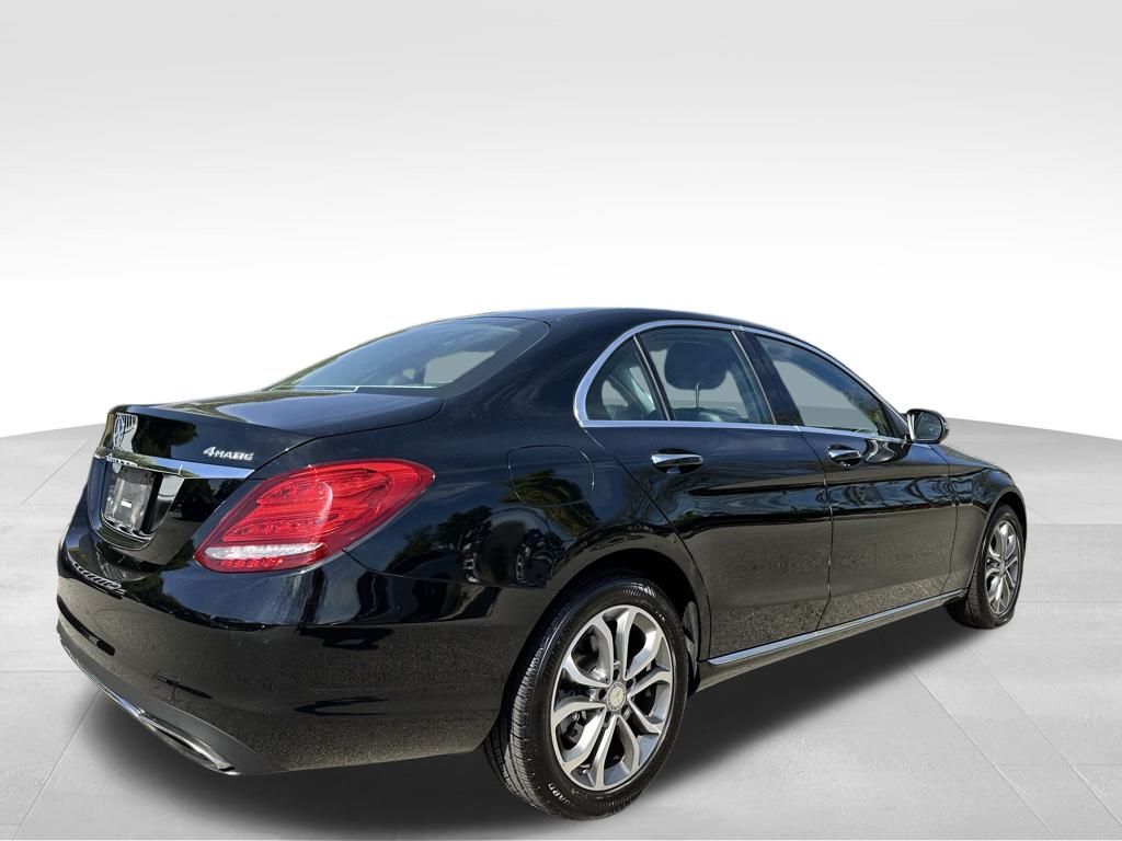 2016 Mercedes Benz C 300 4MATIC photo 4