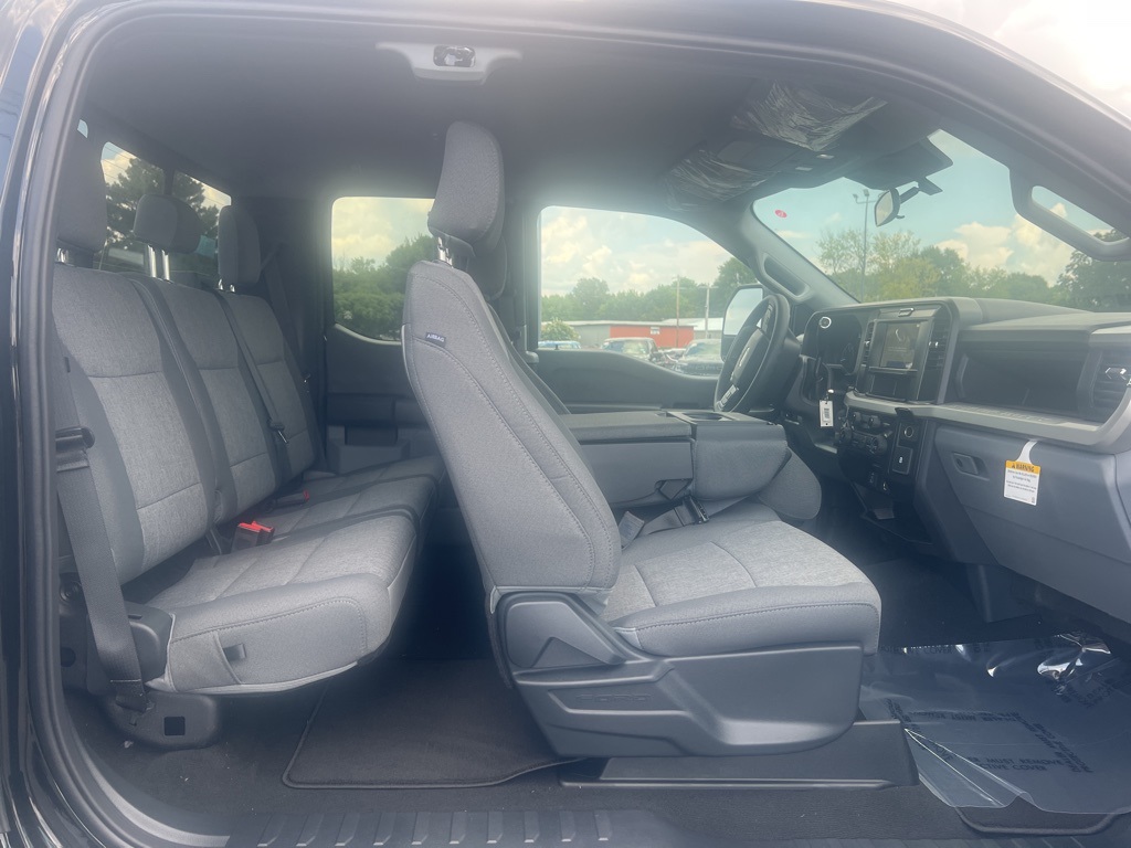 2026 Ford F-350 XL photo 16