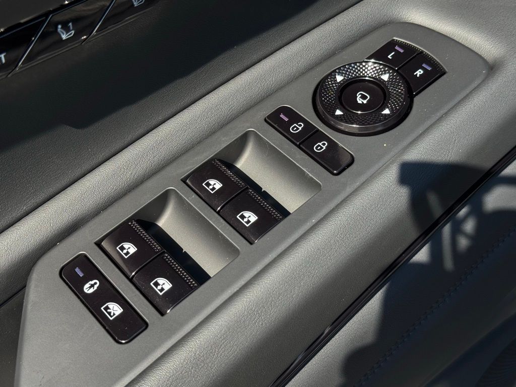 2026 Genesis GV80 3.5T Prestige AWD photo 22
