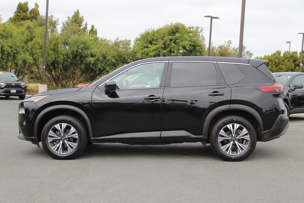 2023 Nissan Rogue SV photo 9