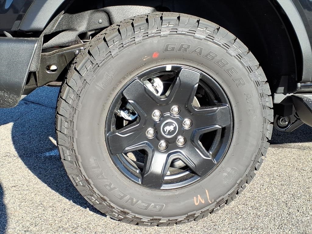 2025 Ford Bronco Big Bend photo 3