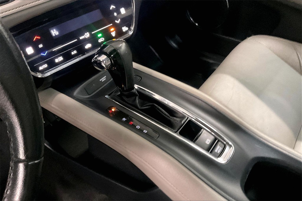 2018 HONDA HR-V - Image 16