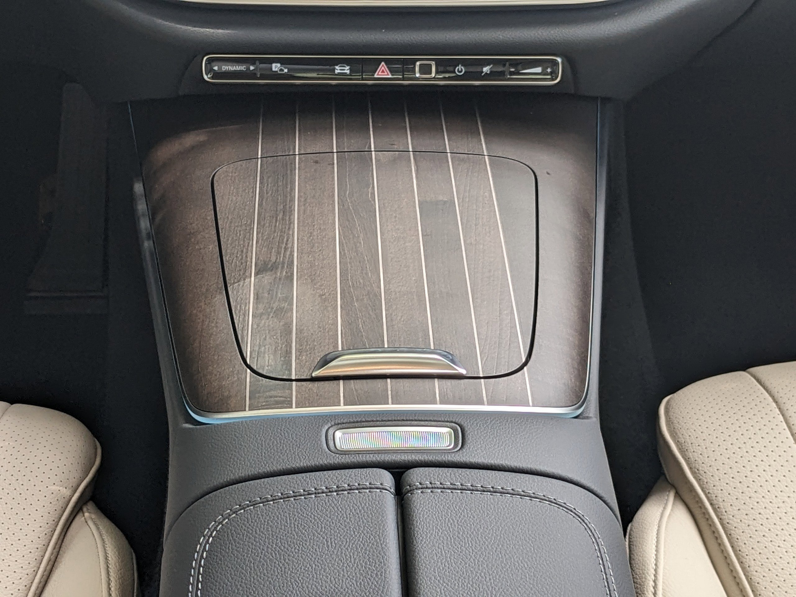 2025 Mercedes Benz E 350 photo 12