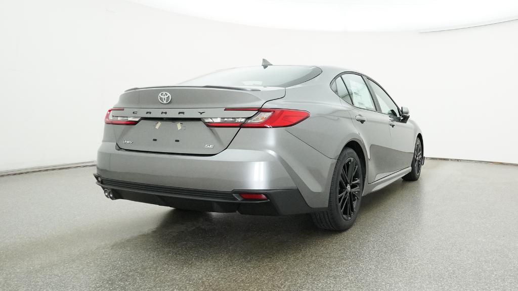 2026 Toyota Camry SE photo 18